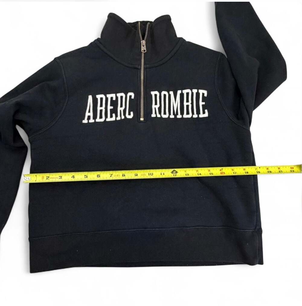 Vintage Abercrombie & Fitch Women's Sherpa-Lined Logo Half-Zip Sweatshirt - Picture 5 of 9